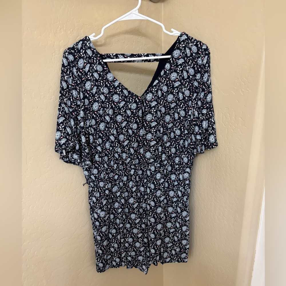 Floral navy romper